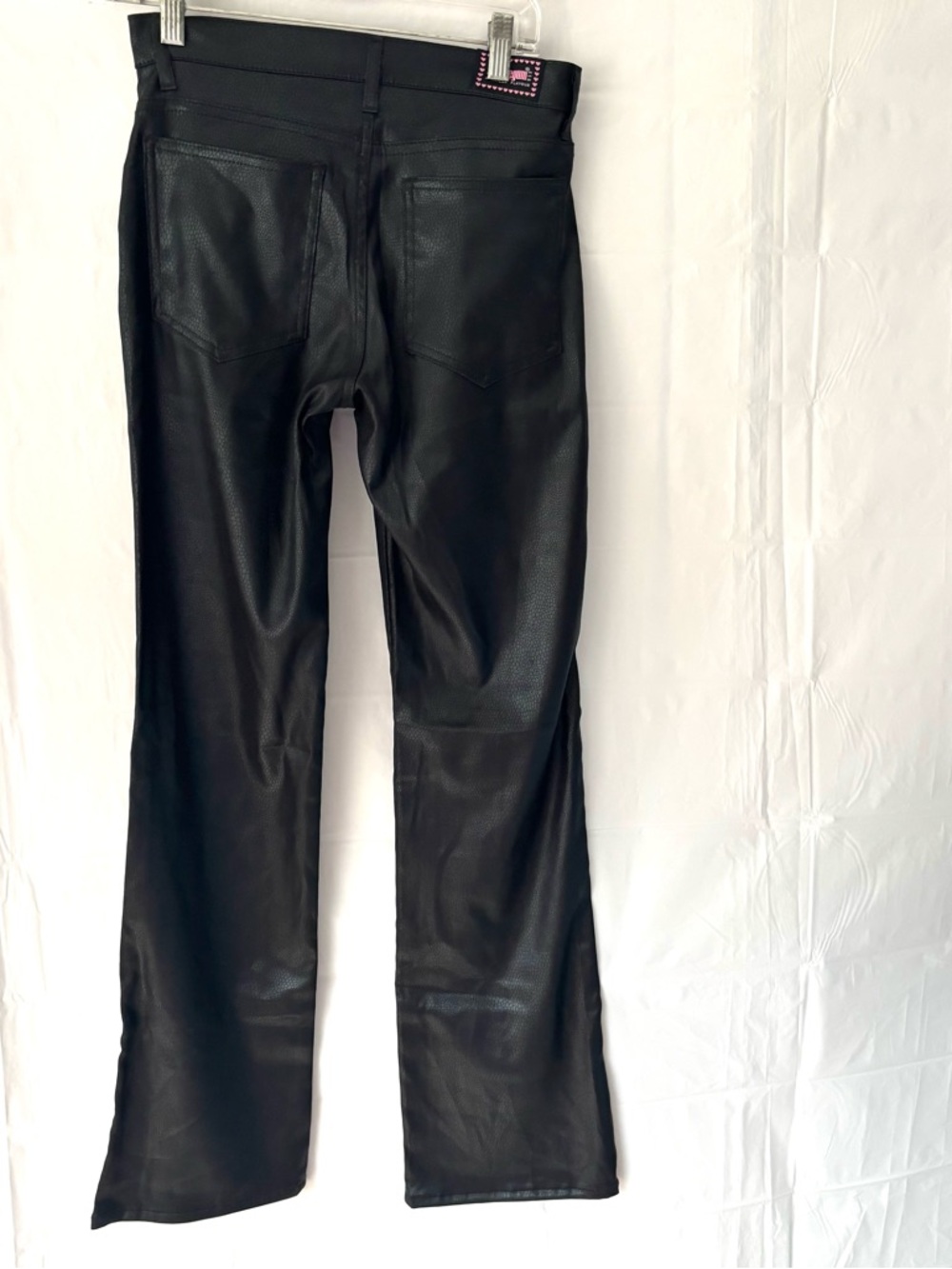 VTG Bubblegum Black Vegan Leather Flare Jeans SZ S 29 inches - Picture 2 of 14